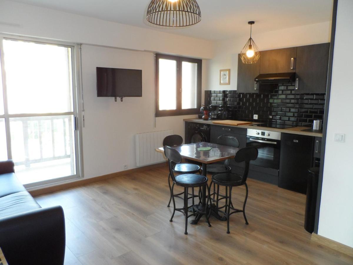 Appartement Confortable 2P Proche Plage Avec Parking Et Internet A Cabourg - Fr-1-487-302 Exterior foto